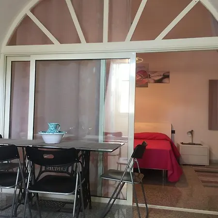 La Casa Del Montale